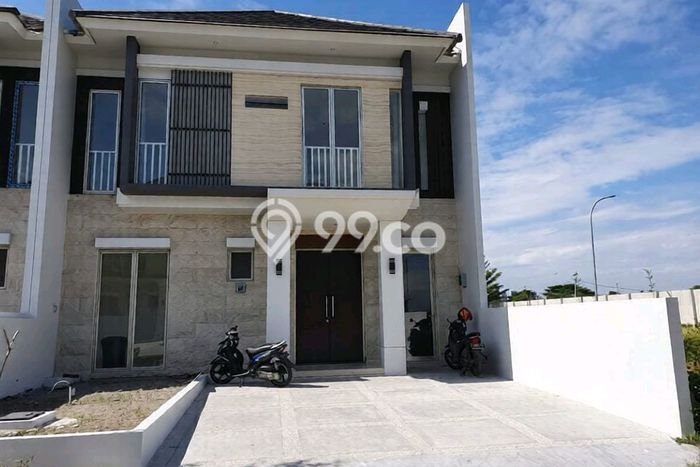 Jual Rumah Strategis Bagus Punya 5 KT di Gresik Gresik SHM Jual Rumah Strategis Bagus Punya 5 KT di Gresik Gresik SHM