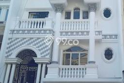Rumah di , 4 KT, Akses Universitas, Luas 160m2m² Bangunan 300m2m² Rumah di , 4 KT, Akses Universitas, Luas 160m2m² Bangunan 300m2m²