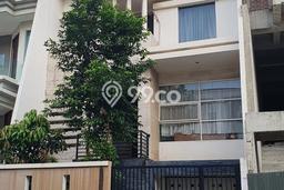 Jual Rumah Mewah Elegan Dengan View Eksklusif di Pantai Indah Kapuk, Jakarta Utara Jual Rumah Mewah Elegan Dengan View Eksklusif di Pantai Indah Kapuk, Jakarta Utara