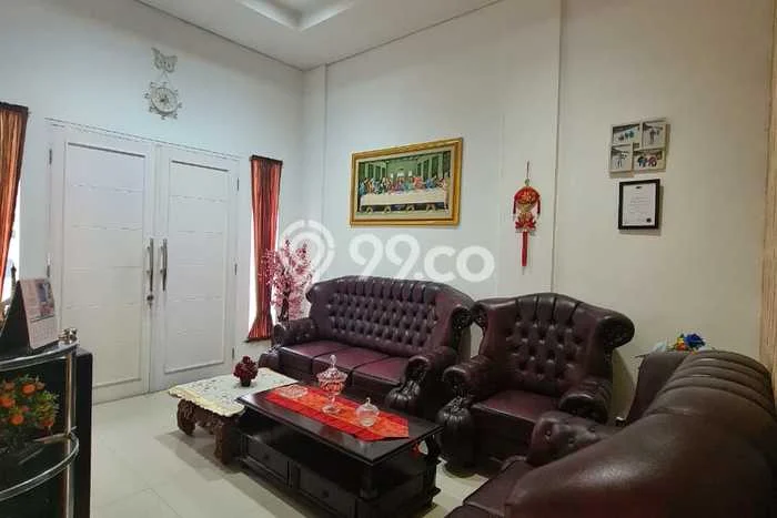 Ready to Use! Luxury House LT 120m2 Desain Elegan di Muara Karang Ready to Use! Luxury House LT 120m2 Desain Elegan di Muara Karang