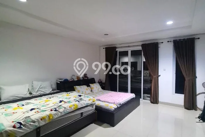 Ready to Use! Luxury House LT 120m2 Desain Elegan di Muara Karang Ready to Use! Luxury House LT 120m2 Desain Elegan di Muara Karang