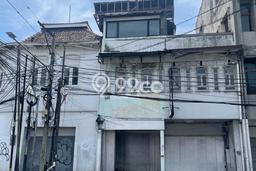 Unit Ruko Dijual di Bandung LT 53m2 & LB 180m2 Unit Ruko Dijual di Bandung LT 53m2 & LB 180m2