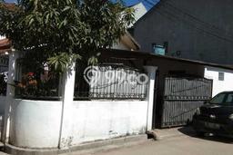 Rumah Modern 4 KT di Taman Kopo Indah Bandung Rumah Modern 4 KT di Taman Kopo Indah Bandung