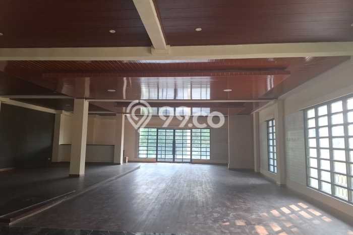 Komersial Kawasan Kebayoran Baru, Luas 840m², Kawasan Strategis, Siap Usaha Komersial Kawasan Kebayoran Baru, Luas 840m², Kawasan Strategis, Siap Usaha