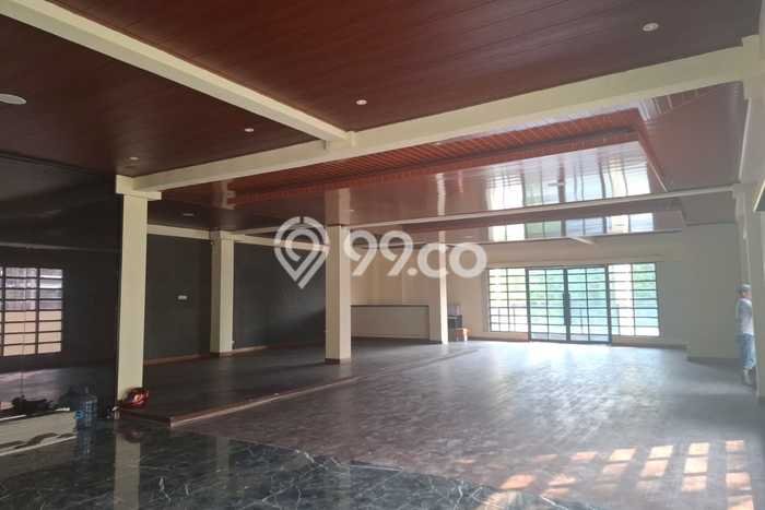 Komersial Kawasan Kebayoran Baru, Luas 840m², Kawasan Strategis, Siap Usaha Komersial Kawasan Kebayoran Baru, Luas 840m², Kawasan Strategis, Siap Usaha