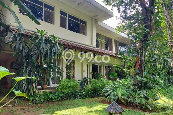 Rumah Luxury Modern Tanpa Renovasi di Kemang Jakarta Selatan Rumah Luxury Modern Tanpa Renovasi di Kemang Jakarta Selatan