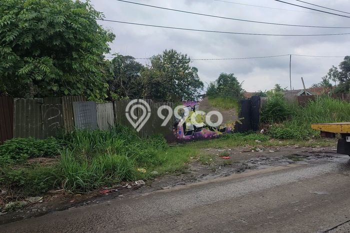 Area Ramai! Gudang Dijual di Curug untuk Bisnis Luas Bangunan 3932m2 Area Ramai! Gudang Dijual di Curug untuk Bisnis Luas Bangunan 3932m2