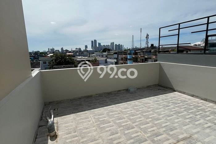 Rumah Luxury Dijual di Jakarta Barat Fasilitas Lengkap Rumah Luxury Dijual di Jakarta Barat Fasilitas Lengkap