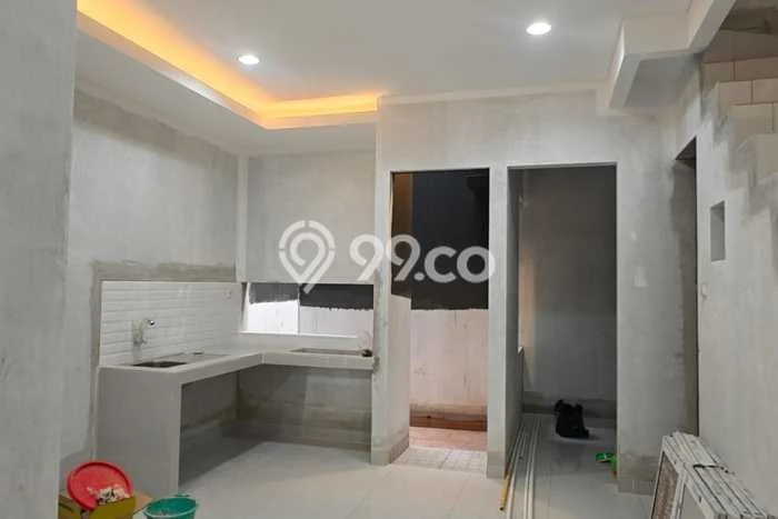 For Sale Hunian Rumah Nyaman 4 KT di Duri Kepa, Jakarta Barat For Sale Hunian Rumah Nyaman 4 KT di Duri Kepa, Jakarta Barat