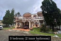 Bisnis Potensial! Vila di Bogor Barat, Ukuran 250m2m², Posisi Strategis Bisnis Potensial! Vila di Bogor Barat, Ukuran 250m2m², Posisi Strategis