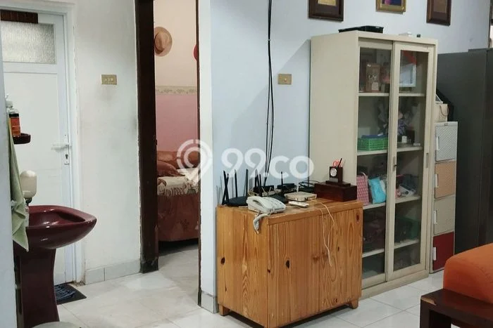 For Sale! Luxury House LT 226m2 Desain Elegan di Condet For Sale! Luxury House LT 226m2 Desain Elegan di Condet