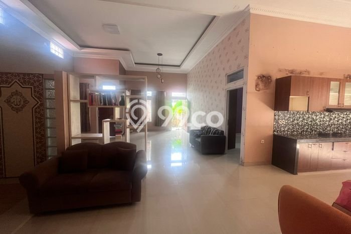 For Sale Hunian Rumah Terawat 4 Kamar di Cililitan, Jakarta Timur For Sale Hunian Rumah Terawat 4 Kamar di Cililitan, Jakarta Timur