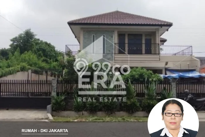 Dijual Rumah Luas Elegan Dengan View Cantik di Rawamangun, Jakarta Timur Dijual Rumah Luas Elegan Dengan View Cantik di Rawamangun, Jakarta Timur