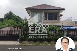 Dijual Rumah Luas Elegan Dengan View Cantik di Rawamangun, Jakarta Timur Dijual Rumah Luas Elegan Dengan View Cantik di Rawamangun, Jakarta Timur