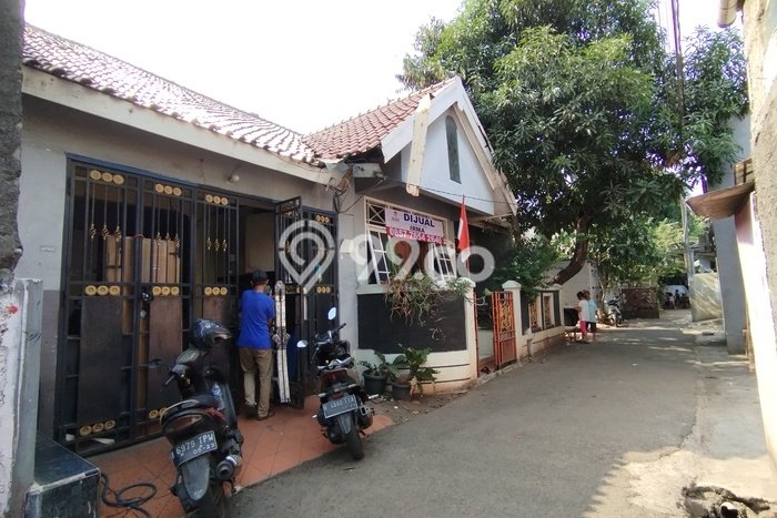 Dijual Rumah 3 Kamar Lokasi Ideal Bagus dan Strategis di Duren Sawit Dijual Rumah 3 Kamar Lokasi Ideal Bagus dan Strategis di Duren Sawit