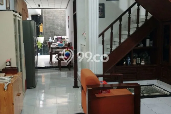 For Sale! Luxury House LT 226m2 Desain Elegan di Condet For Sale! Luxury House LT 226m2 Desain Elegan di Condet