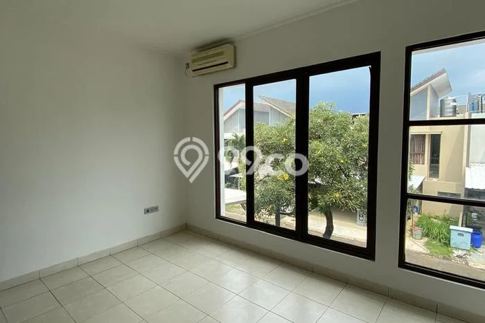 Rumah Luxury Modern Tanpa Renovasi di Gading Serpong Tangerang Rumah Luxury Modern Tanpa Renovasi di Gading Serpong Tangerang