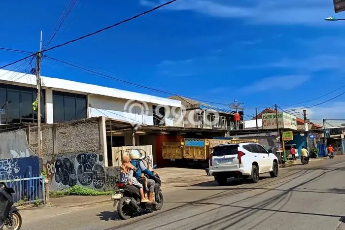 Komersial untuk Disewa di Pusat Bekasi Luas Bangunan 600m2 Komersial untuk Disewa di Pusat Bekasi Luas Bangunan 600m2
