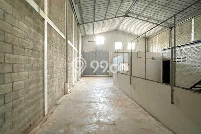 Disewakan Gudang di BSD Tangerang Selatan LT 450m2, LB 600m2 Disewakan Gudang di BSD Tangerang Selatan LT 450m2, LB 600m2