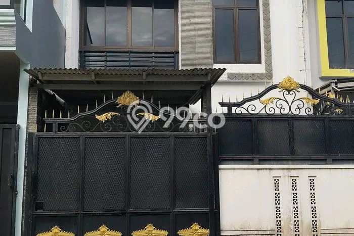 Rumah sewa siap huni 3 KT di Modernland, Tangerang Rumah sewa siap huni 3 KT di Modernland, Tangerang