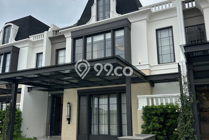 Dijual Rumah Mewah Megah Dengan View Eksklusif di Senayan, Jakarta Pusat Dijual Rumah Mewah Megah Dengan View Eksklusif di Senayan, Jakarta Pusat