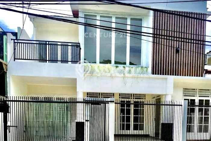 Disewakan Rumah Murah di Bintaro Tangerang Selatan dengan 4 Kamar Tidur Disewakan Rumah Murah di Bintaro Tangerang Selatan dengan 4 Kamar Tidur