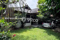 Jual Rumah Luas Megah Dengan View Eksklusif di Lebak Bulus, Jakarta Selatan Jual Rumah Luas Megah Dengan View Eksklusif di Lebak Bulus, Jakarta Selatan