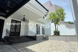 Disewakan Rumah Nyaman di Pondok Indah LT 435m2 / LB 450m2 Kondisi Bagus Disewakan Rumah Nyaman di Pondok Indah LT 435m2 / LB 450m2 Kondisi Bagus