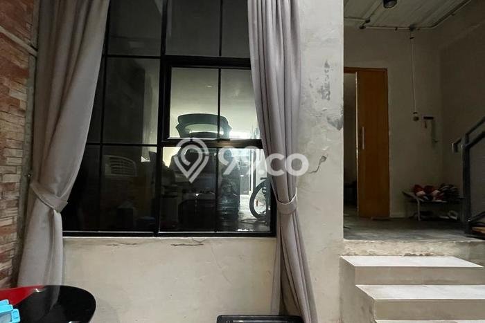 Dijual Hunian Mewah dengan Fasilitas Sekitar Komplit di Cilandak, Jakarta Selatan Dijual Hunian Mewah dengan Fasilitas Sekitar Komplit di Cilandak, Jakarta Selatan