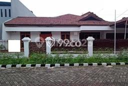 Rumah Mewah LB 240m2 Siap Huni Desain Elegan di Surabaya Kota, Surabaya Rumah Mewah LB 240m2 Siap Huni Desain Elegan di Surabaya Kota, Surabaya