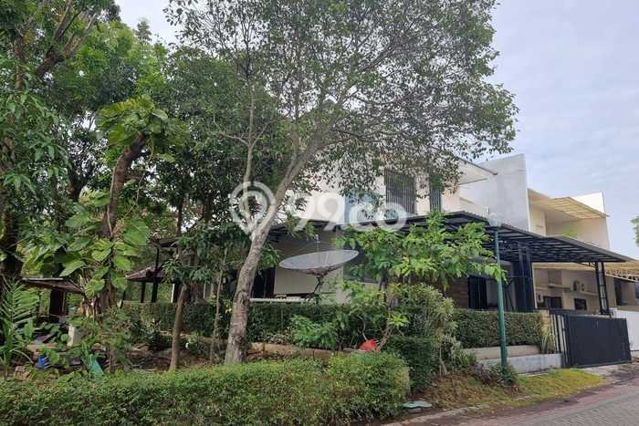 Rumah Elit Modern Tanpa Renovasi di Citraland Surabaya Rumah Elit Modern Tanpa Renovasi di Citraland Surabaya