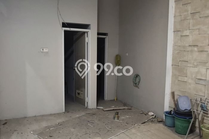 Rumah Elit Modern Tanpa Renovasi di Citraland Surabaya Rumah Elit Modern Tanpa Renovasi di Citraland Surabaya