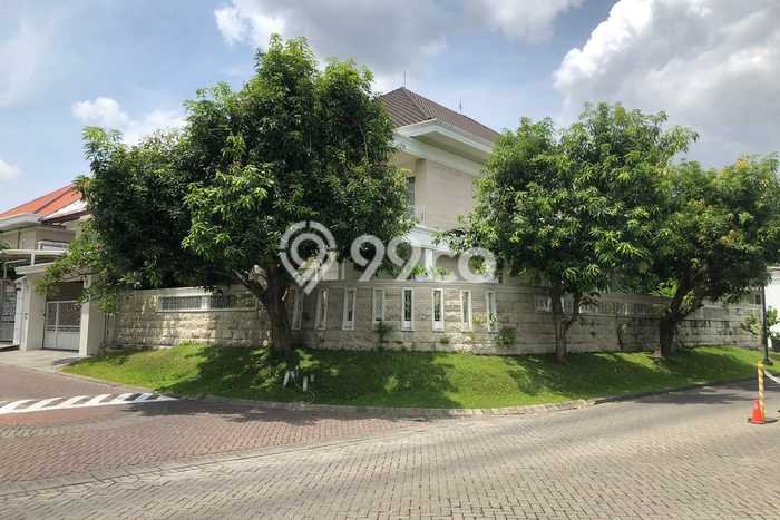 Rumah Mewah LB 1000m2 Siap Huni Desain Elegan di Graha, Surabaya Rumah Mewah LB 1000m2 Siap Huni Desain Elegan di Graha, Surabaya