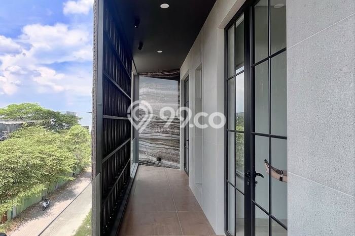 Rumah Luxury Modern Siap Huni di Citraland Surabaya Rumah Luxury Modern Siap Huni di Citraland Surabaya