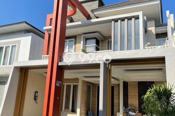 Siap Huni Rumah Mewah 4 Kamar di Gayungan Dekat ke Mana Saja Siap Huni Rumah Mewah 4 Kamar di Gayungan Dekat ke Mana Saja