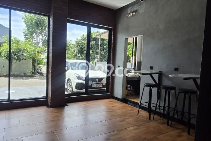 Siap Huni Rumah Mewah 18 Kamar di Curug Dekat ke Mana Pun Siap Huni Rumah Mewah 18 Kamar di Curug Dekat ke Mana Pun