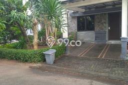 Dijual Rumah Premium dengan Fasilitas Sekitar Lengkap di Serpong, Tangerang Selatan Dijual Rumah Premium dengan Fasilitas Sekitar Lengkap di Serpong, Tangerang Selatan