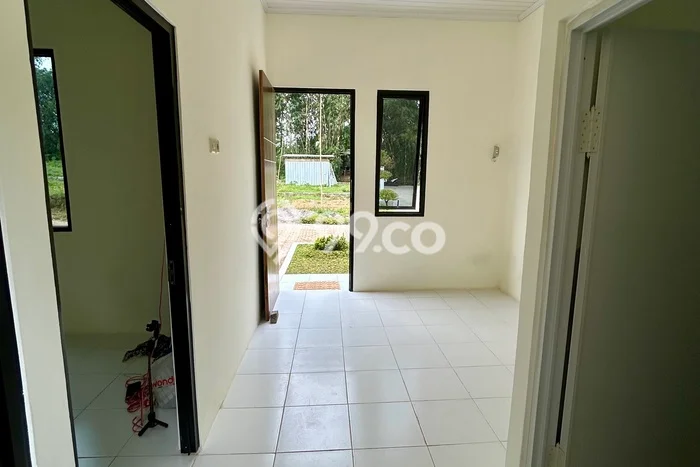 SIAP HUNI! Rumah Strategis di Argomulyo, Luas 60m2m² Bangunan 30m2m² SIAP HUNI! Rumah Strategis di Argomulyo, Luas 60m2m² Bangunan 30m2m²