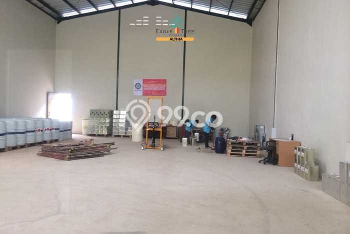 INVESTASI CERDAS! Gudang di Gunung Sindur, Luas 420m², Area Bisnis INVESTASI CERDAS! Gudang di Gunung Sindur, Luas 420m², Area Bisnis