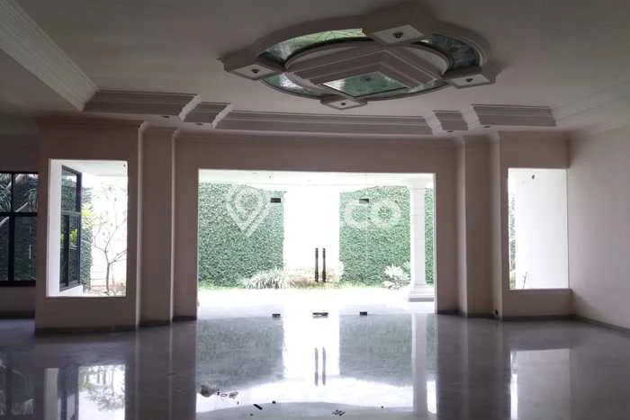 Siap Huni Rumah Mewah 5 Kamar di Gubeng Dekat ke Mana Pun Siap Huni Rumah Mewah 5 Kamar di Gubeng Dekat ke Mana Pun