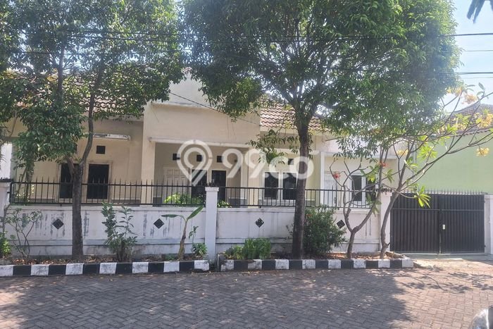 Jual Rumah Minimalis Bagus Punya 4 KT di Wiyung Surabaya SHM Jual Rumah Minimalis Bagus Punya 4 KT di Wiyung Surabaya SHM
