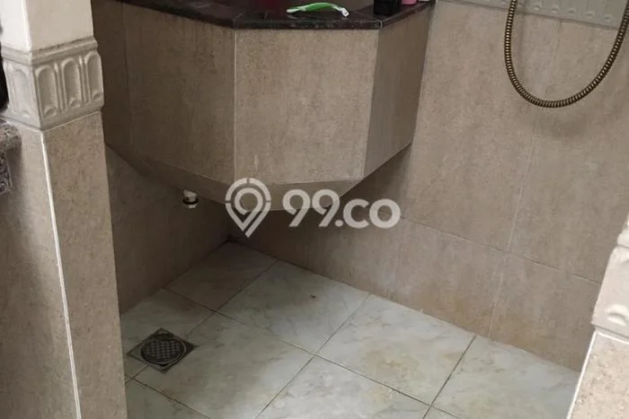 Best Deal Hunian Mewah Ideal dan Luas di Wiyung, Surabaya Best Deal Hunian Mewah Ideal dan Luas di Wiyung, Surabaya