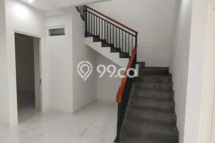 Jual Rumah Favorit Siap Huni LB 156m2 di Bulak, Surabaya Jual Rumah Favorit Siap Huni LB 156m2 di Bulak, Surabaya