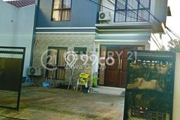 Rumah Strategis Modern Lb 106m2 di Kembangan, Jakarta Barat Rumah Strategis Modern Lb 106m2 di Kembangan, Jakarta Barat