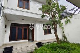 Ruko Dijual di Prime Area Jakarta Barat Luas 350m2 Ruko Dijual di Prime Area Jakarta Barat Luas 350m2