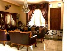 Hunian Mewah Siap Huni LT 596m2 di Kebayoran Baru, Jakarta Selatan Hunian Mewah Siap Huni LT 596m2 di Kebayoran Baru, Jakarta Selatan