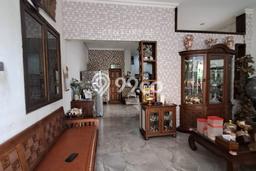 Rumah Elit LB 220m2 Siap Pakai Desain Elegan di Harapan Indah, Bekasi Rumah Elit LB 220m2 Siap Pakai Desain Elegan di Harapan Indah, Bekasi