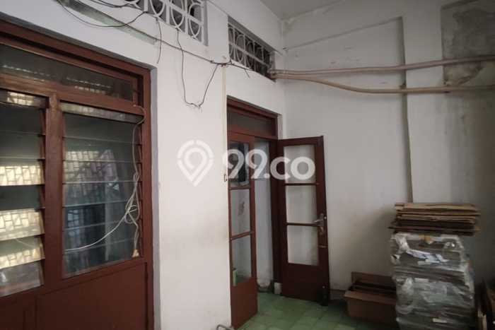 Unit Ruko Dijual di Jakarta Pusat LT 275m2 & LB 544m2 Unit Ruko Dijual di Jakarta Pusat LT 275m2 & LB 544m2