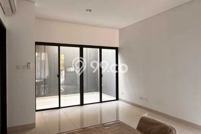 Lokasi terbaik! Rumah siap pakai dikontrakkan di Cakung LB 79m2 Lokasi terbaik! Rumah siap pakai dikontrakkan di Cakung LB 79m2