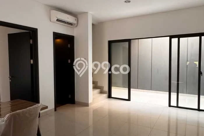Lokasi terbaik! Rumah siap pakai dikontrakkan di Cakung LB 79m2 Lokasi terbaik! Rumah siap pakai dikontrakkan di Cakung LB 79m2